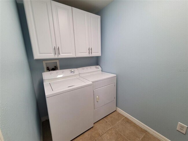 Building Photo - 5112 Dancing Bay Ln