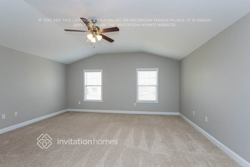 Building Photo - 1009 Theodore Ln