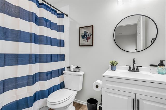 Building Photo - 308 S 3rd St