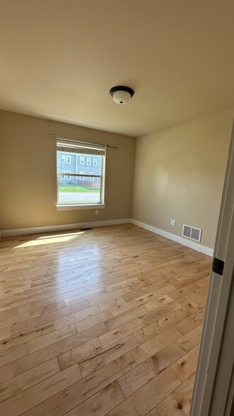 Building Photo - 3895 Potosi St