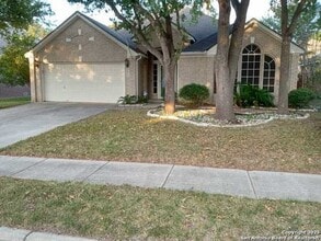 Building Photo - 4724 Green Bluff Dr