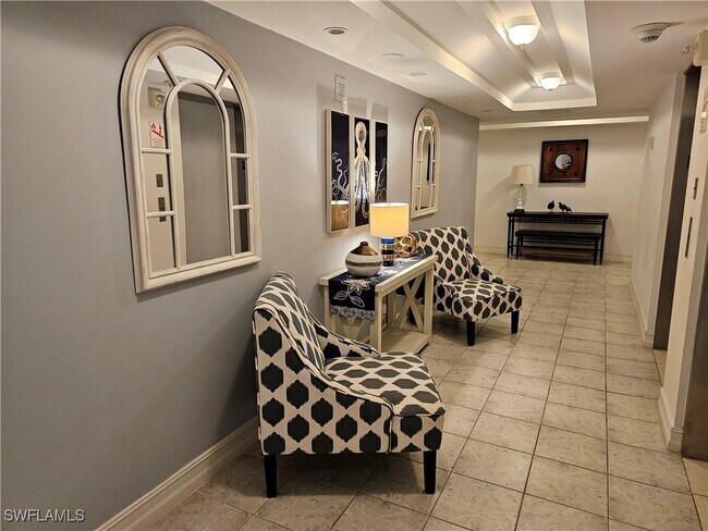 Building Photo - 9051 Gulf Shore Dr