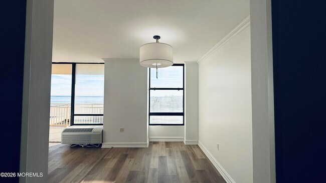 Building Photo - 787 Ocean Ave