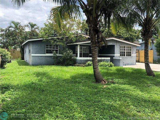 Primary Photo - 3651 NW 9th St