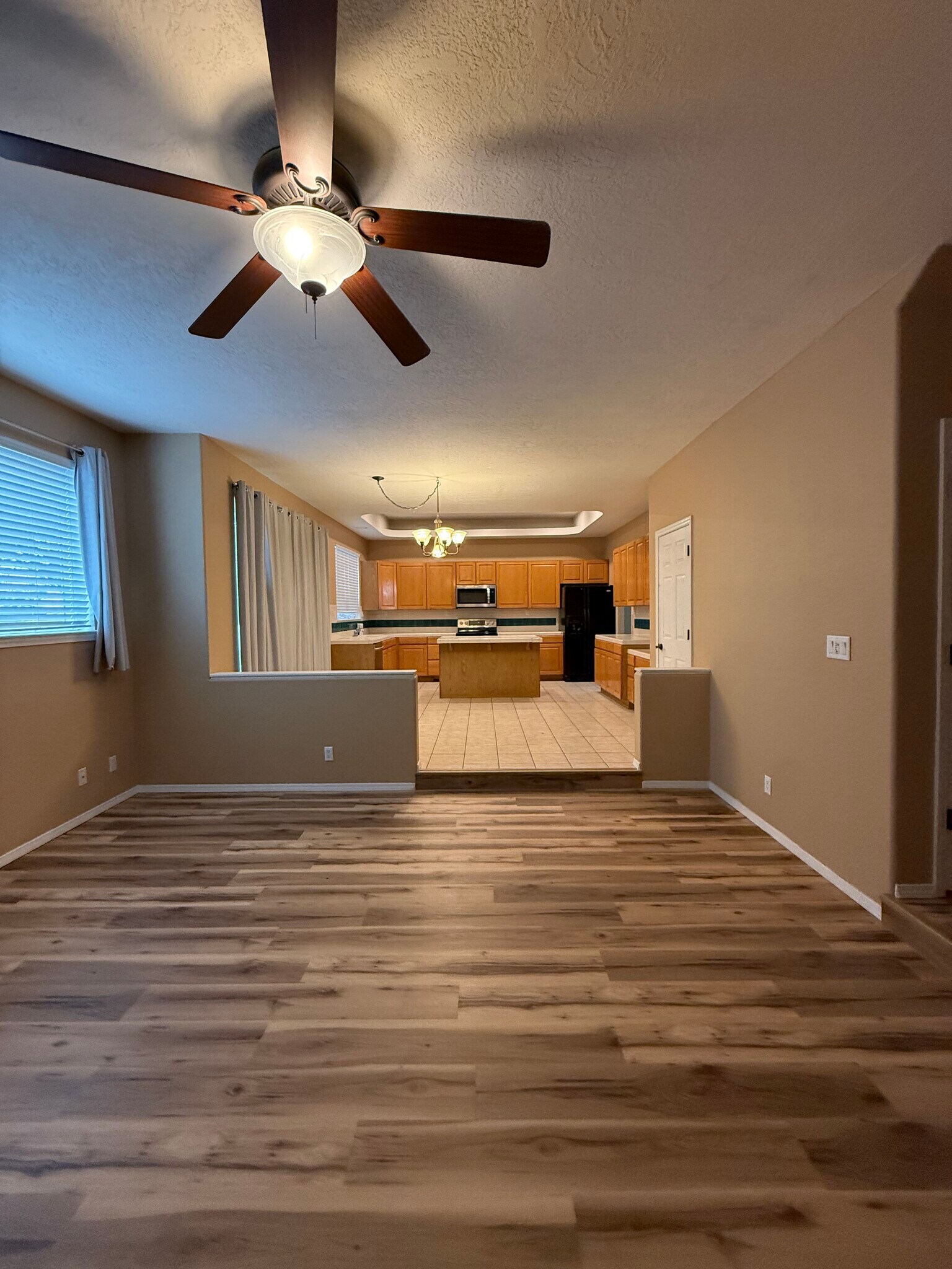 Building Photo - 6301 Puma Pl NE