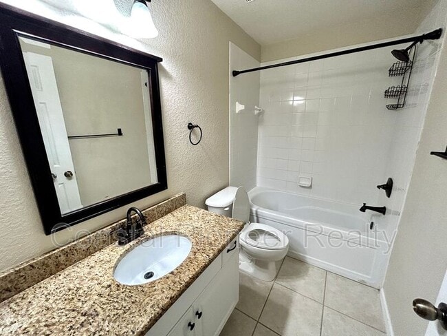 Building Photo - 6211 Ashbury Palms Dr