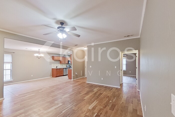 Building Photo - 8511 Taos Dr