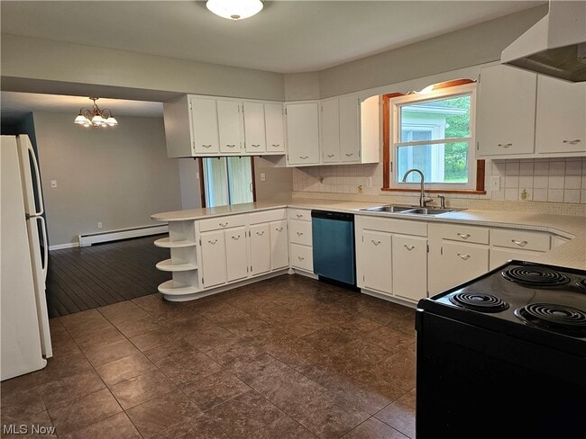 Building Photo - 15590 Old State Rd