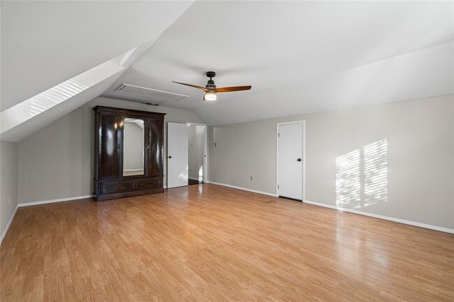 Building Photo - 1801 Broken Shoe Cove