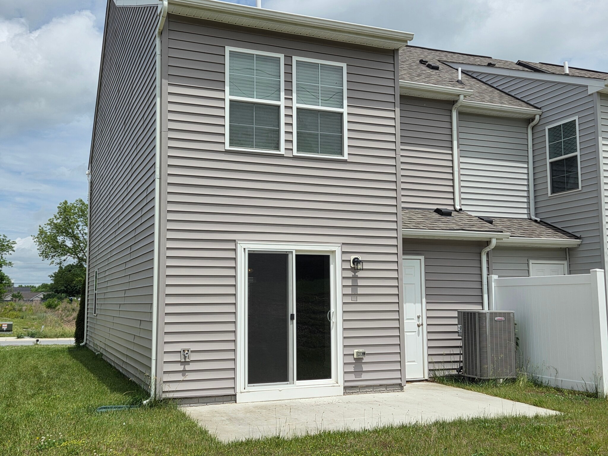 Building Photo - 128 Loblolly Dr