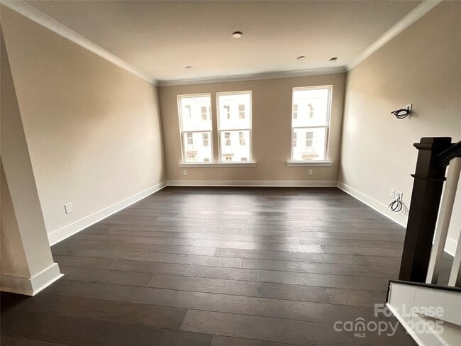 Building Photo - 3011 Citizens Ln