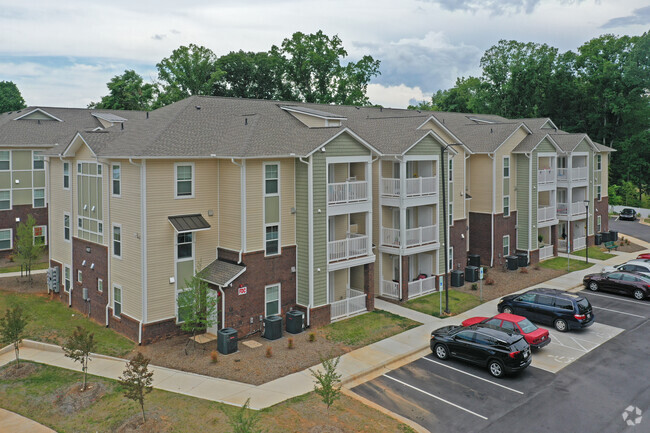 Building Photo - Muirs Landing