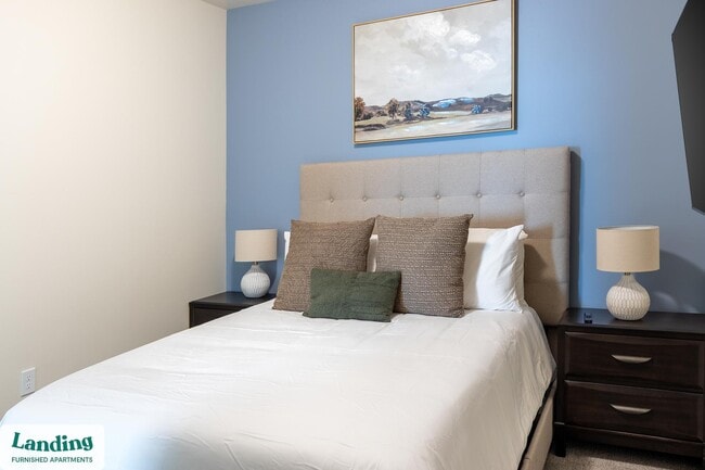 Building Photo - 2201 S 900 E