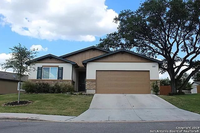 Building Photo - 10418 Legacy Hl