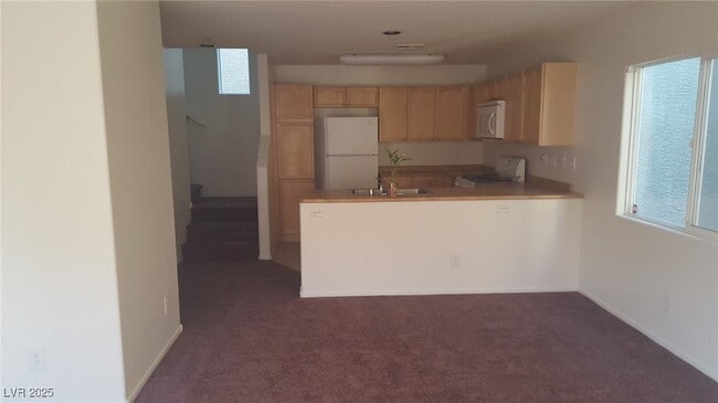 Primary Photo - 9100 Pearl Cotton Ave