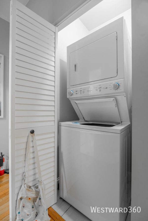 Building Photo - 5236 N Glenwood Ave