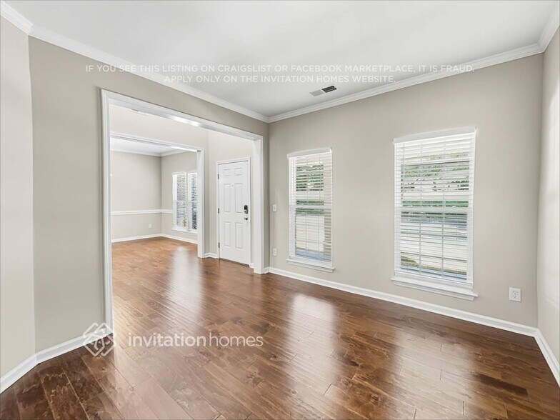 Building Photo - 6918 Olmsford Dr