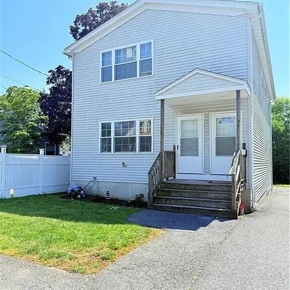 Building Photo - 55 Mercy St
