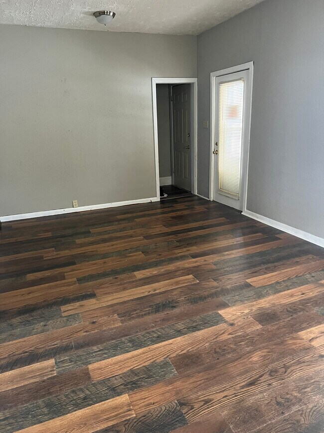 Building Photo - 305 N Indiana Ave