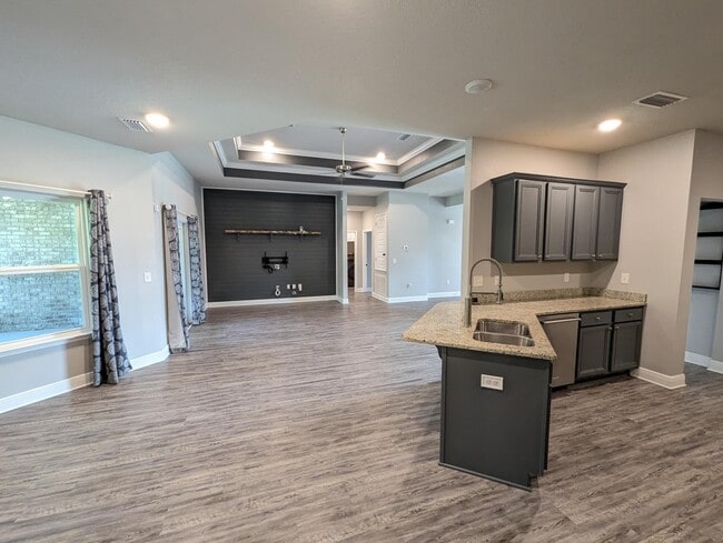 Building Photo - 3565 Pearl Ct