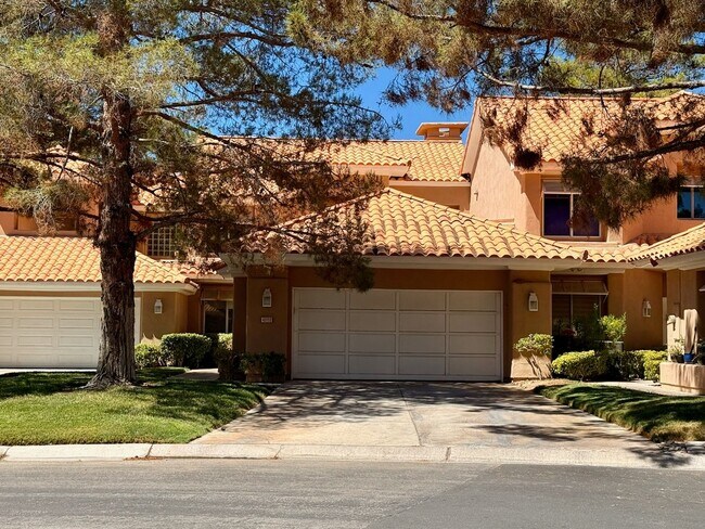 Building Photo - Gorgeous Spanish Trails 3BR House for lease!