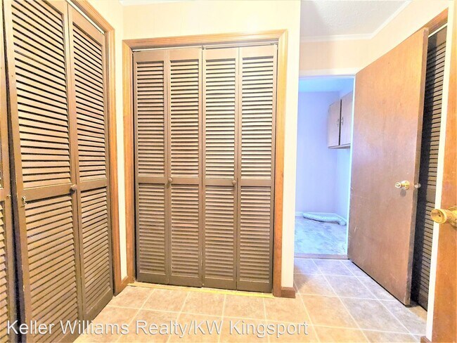 Building Photo - 2 br, 1 bath House - 4510 Carters Valley Rd