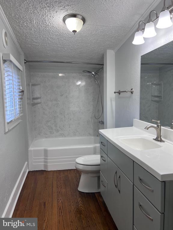 Building Photo - 1101 Merrimans Ln