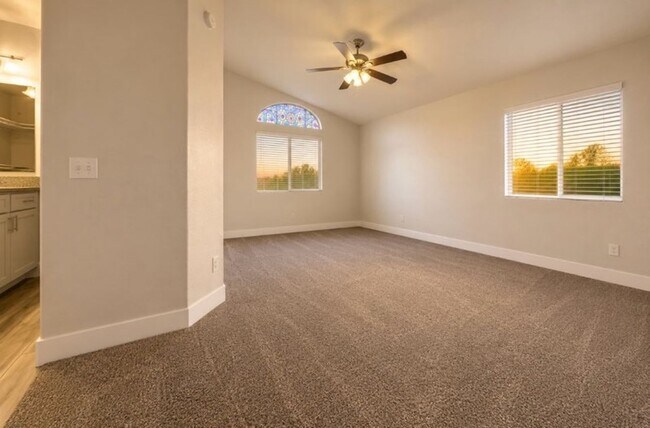 Building Photo - Beautiful Single Story Home Ready for Immediate Move-In