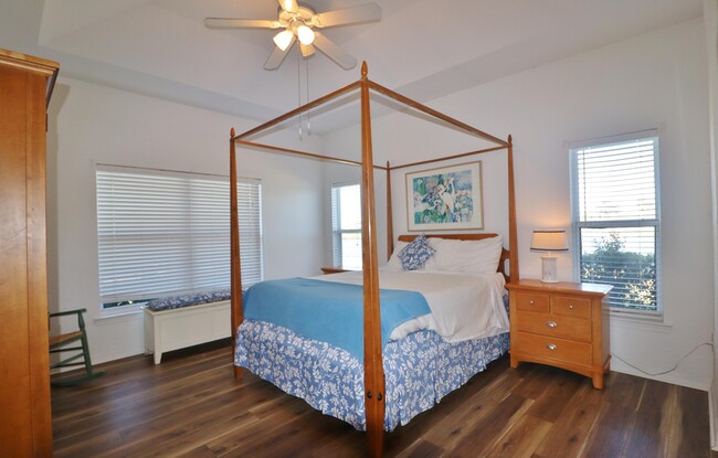 Building Photo - 1812 Sandhill Crane Dr
