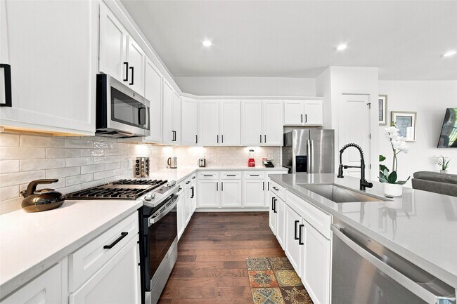 Building Photo - 2618 McIlhenny St