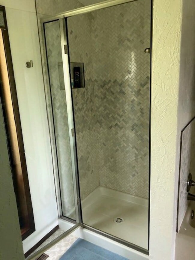 Building Photo - STATUS: AVAILABLE  | R178 | $2395