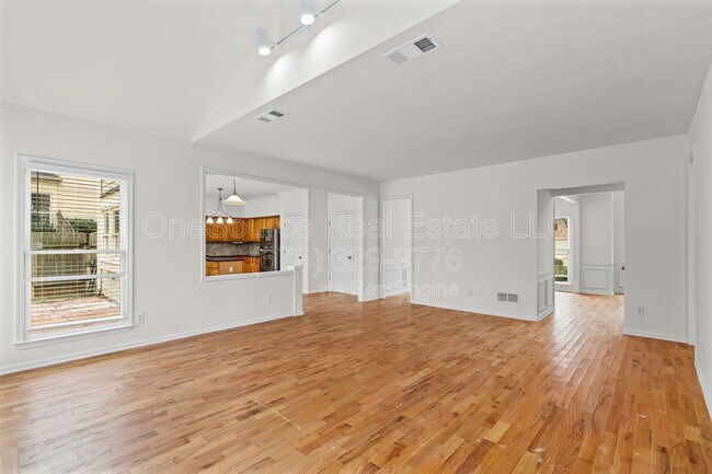 Building Photo - 7230 Cloverhurst Ct