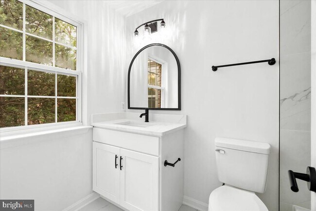 Building Photo - 116 Whiskey Creek Cir