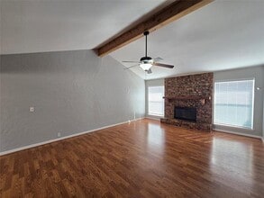 Building Photo - 2822 Oak Forest Dr