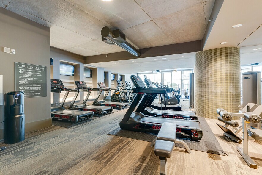 4th Floor Fitness Center - 600 12th Ave S