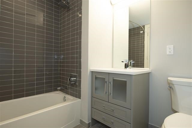 Building Photo - 461 Newark Ave