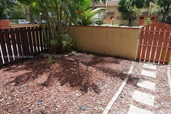 Building Photo - 7175 Nova Dr