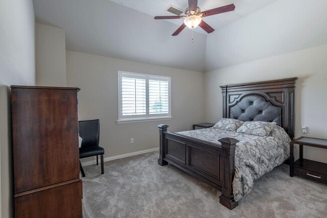 Building Photo - 2264 Hermitage Dr