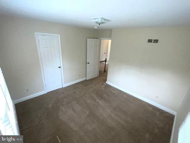 Building Photo - 4408 Glenridge St