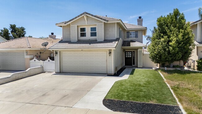 Building Photo - 39535 Oak Cir