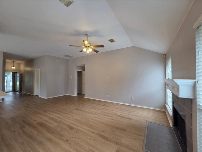 Building Photo - 14901 Sand Dollar Ct