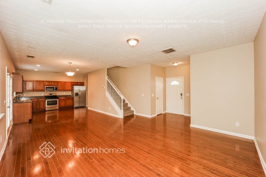 Building Photo - 3280 Sable Trl