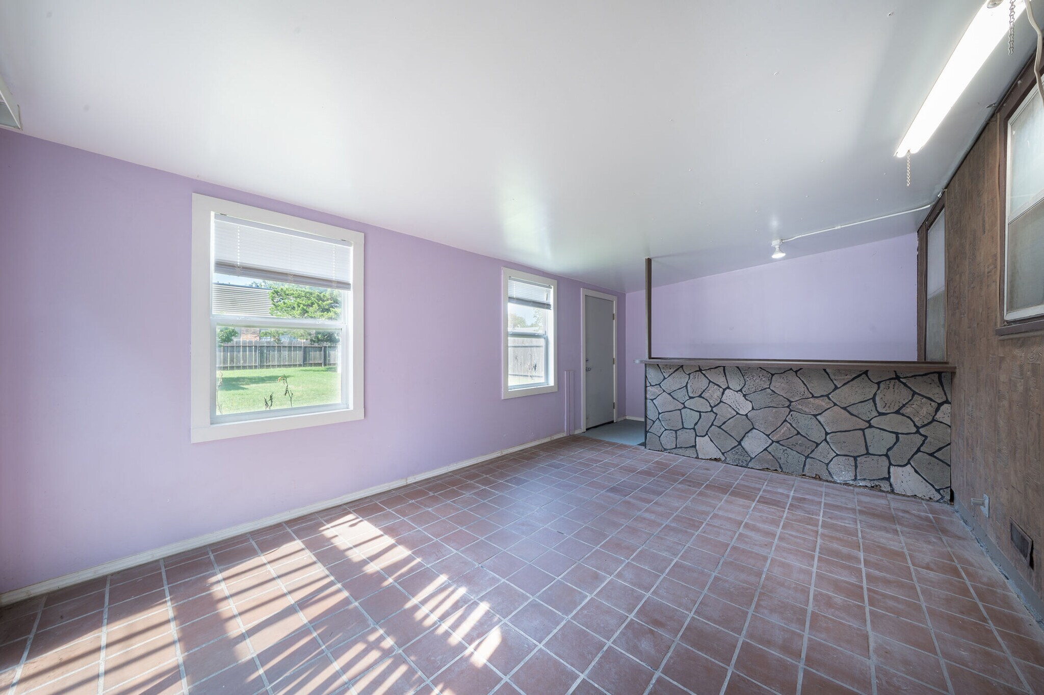 Building Photo - 1218 W Jewell St