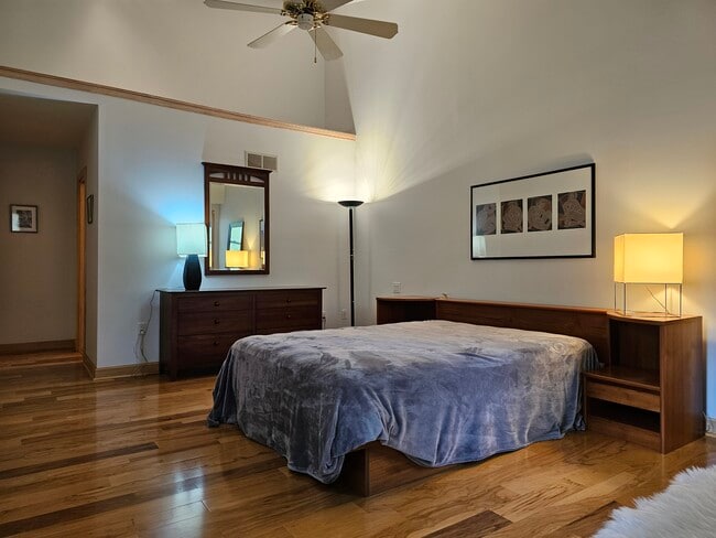 Building Photo - 5 Autumn Hill Ct