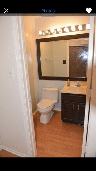 Building Photo - 318 Cromwell Ct