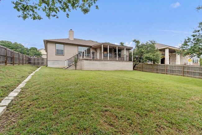 Building Photo - 10104 Longhorn Skyway