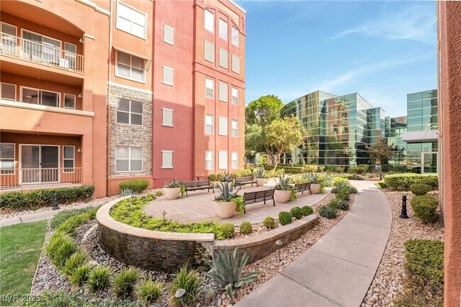 Building Photo - 50 E Serene Ave