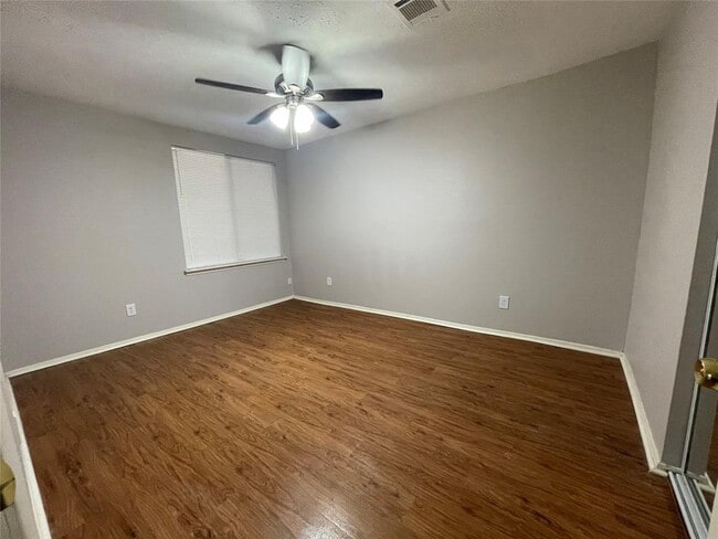 Building Photo - 12318 Braesridge Dr