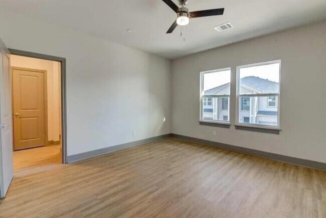 Building Photo - 18620 Louetta Creek Dr