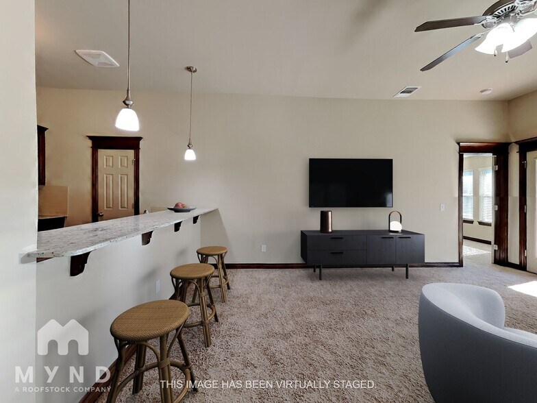 Building Photo - 18215 Manera Wy